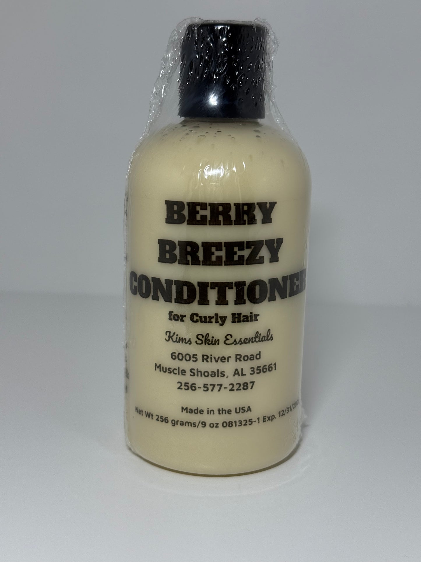 BERRY BREEZY CONDITIONER (curly hair) 256 grams/9 oz